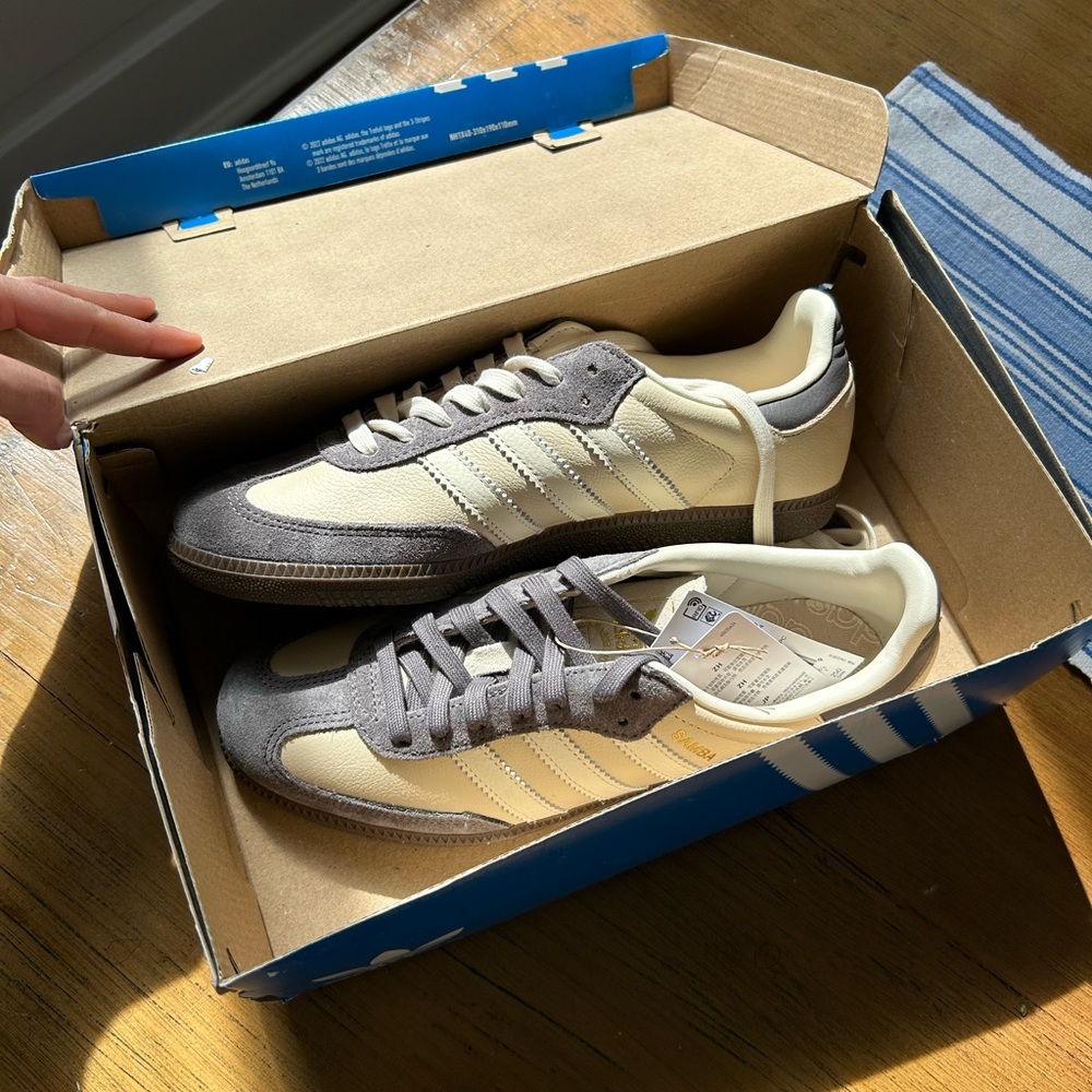 NWT Adidas Sambas Cream and Gray Sneakers